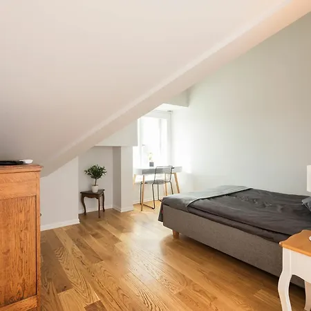 ライトハウス *