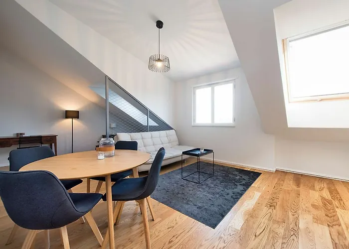 ホテル ライトハウス タリン