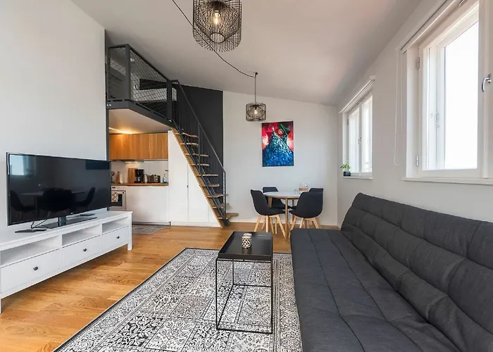 ホテル ライトハウス タリン