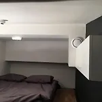 灯塔公寓 酒店 *